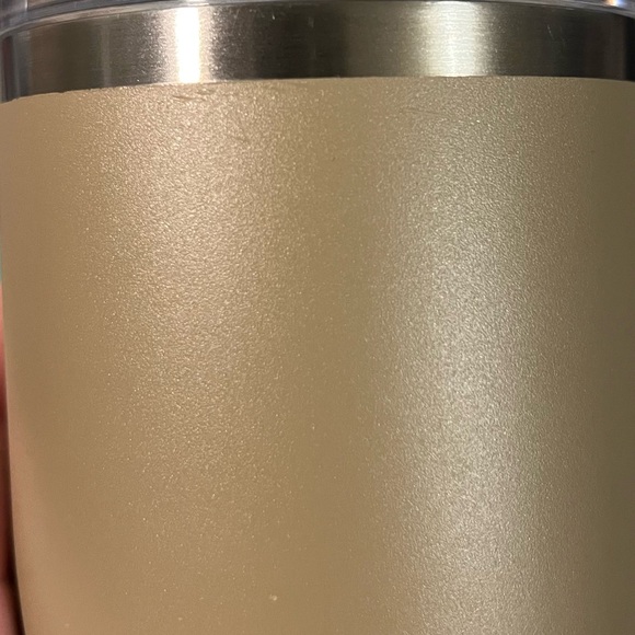 Stanley Beige Travel Mug-40 oz - Picture 5 of 6